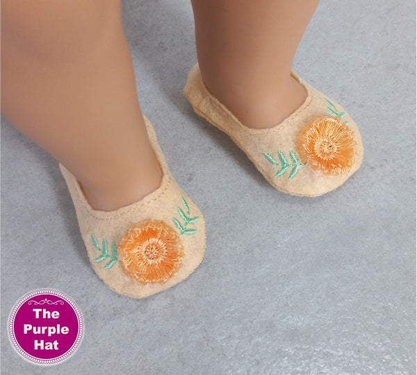 ITH Fringed Flower shoes or slippers for 18 inch doll 4x4