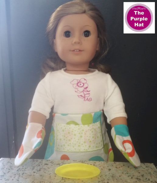 ITH Fully Reversible Half Apron and Oven Mitts for 18 inch doll 5x7