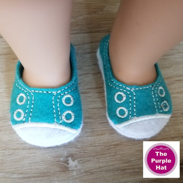 ITH Sneakers with white toe for 18 inch doll 4x4