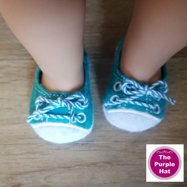 ITH Sneakers with white toe for 18 inch doll 4x4