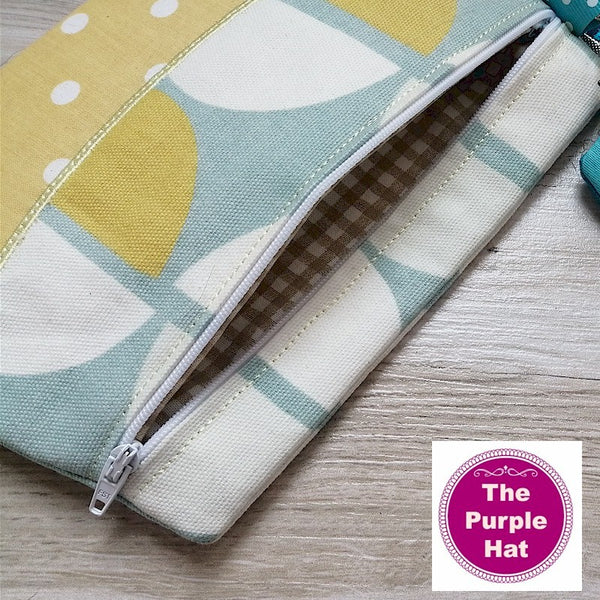 ITH Two-Tone Clutch Purse 4x4 5x7 6x10 8x12 8x14 with bonus Key Fob