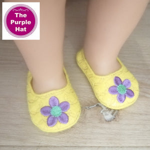 ITH Spring Flowers shoes or slippers for 18 inch doll 4x4