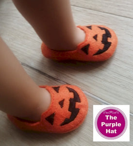 ITH Pumpkin shoes or slippers for 18 inch doll 4x4